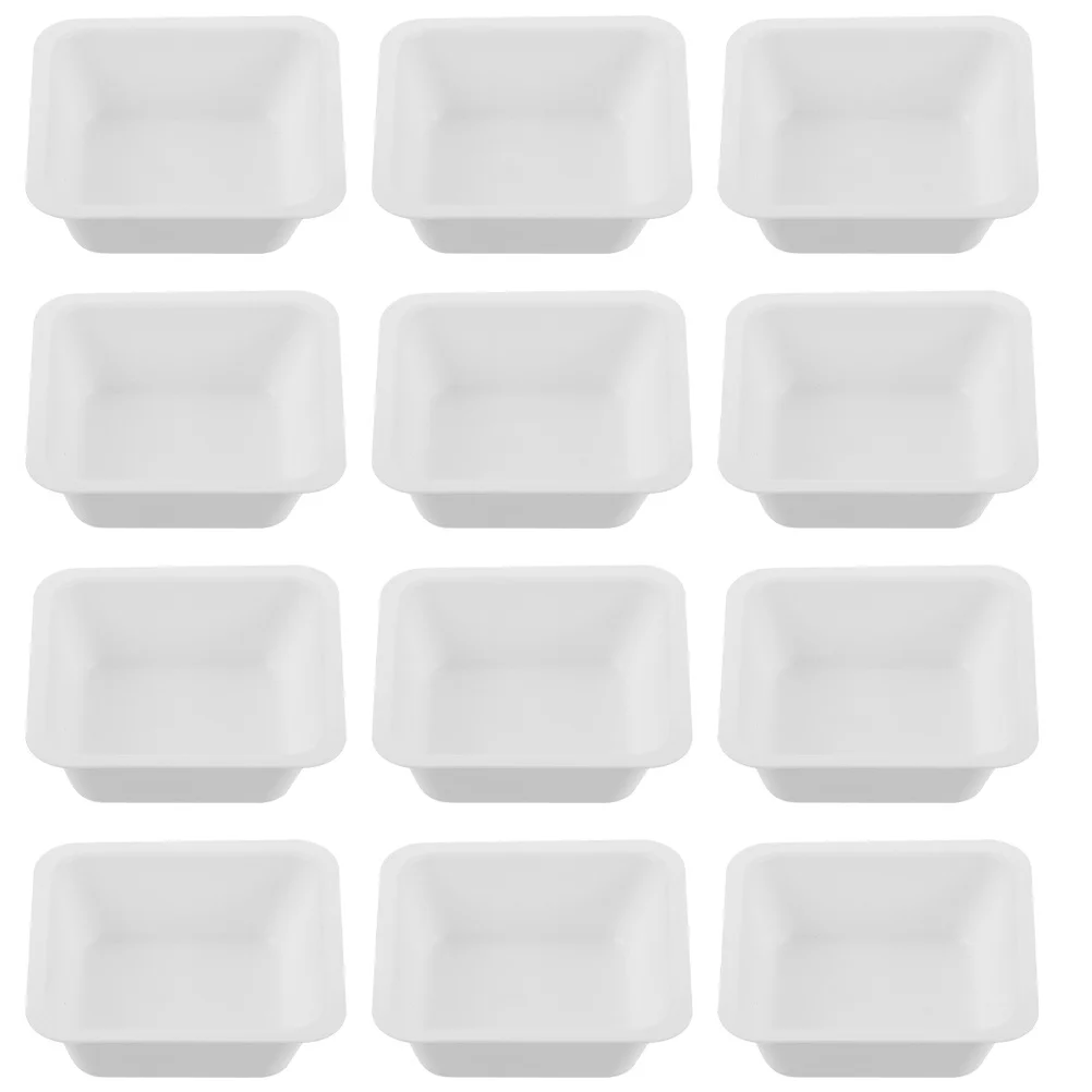 

30 Pcs Plastic Weighing Plate Large Laboratory Boats Scale Pan Small Dish Container Equipment