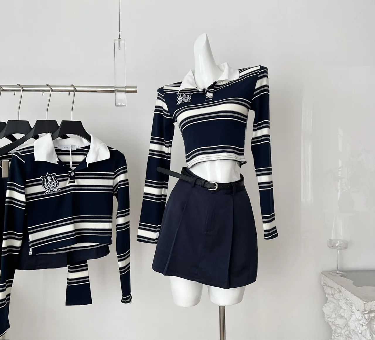 

2025 Autumn Winter Women Y2k Idols Korean Gyaru Rave Outfits 2 Piece Set Long Sleeve Striped Crop Top + Mini Pleated Skirt New