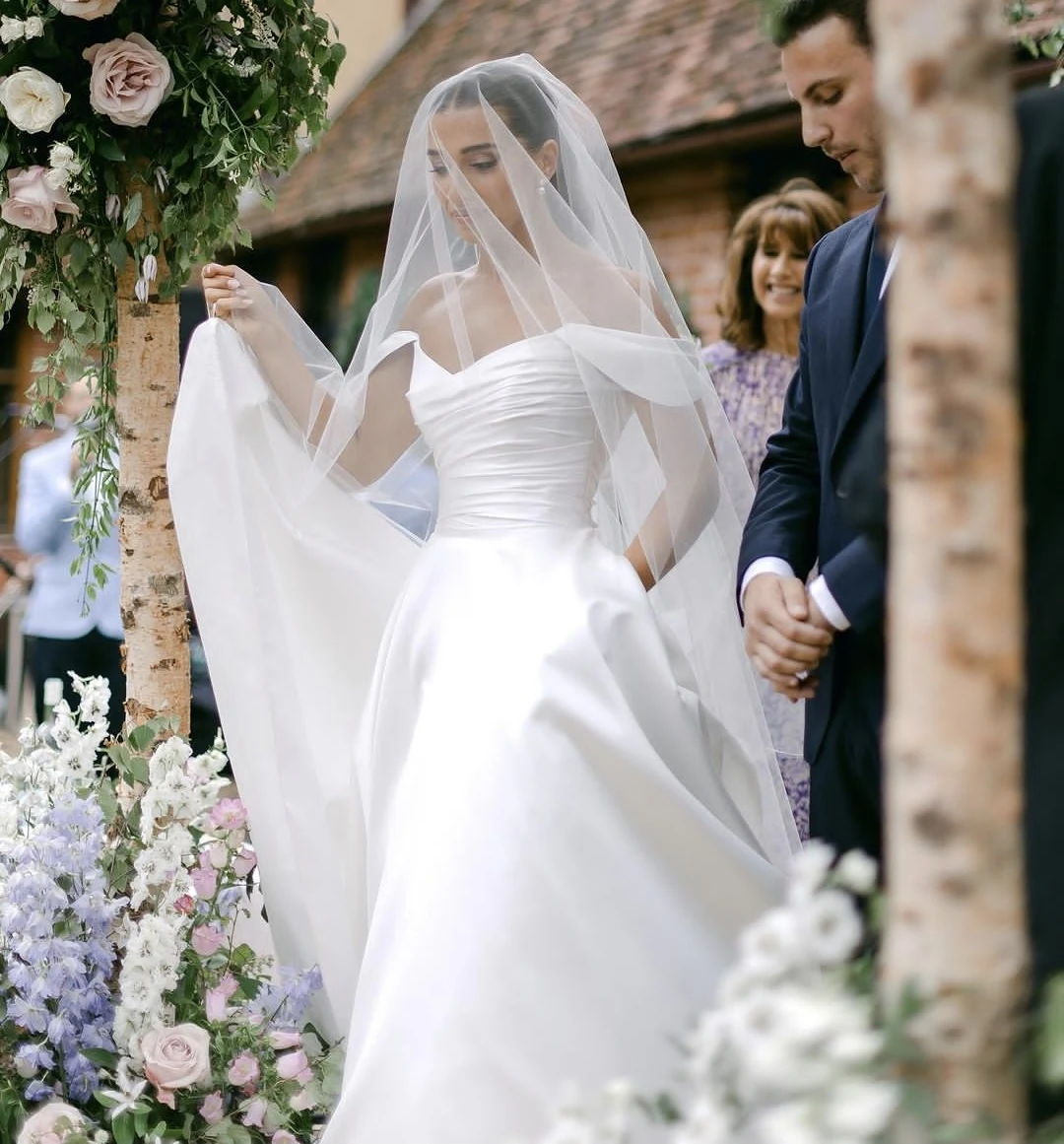 Vestido de casamento feminino simples na praia, vestido de noiva, cetim, sem o ombro com bolso, personalizado para medir, vestido de noiva, 2024