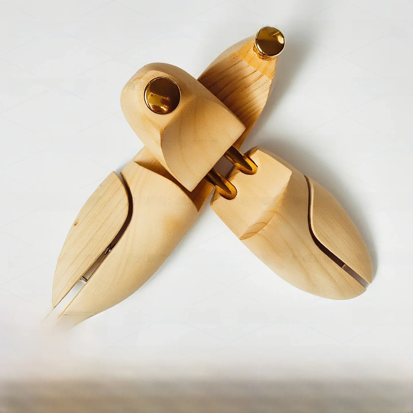 

Wood oe Lasts Adjustable Pine Wood oe Forming Anti-Wrinkle Prevent Deformation Indoor oe Accories