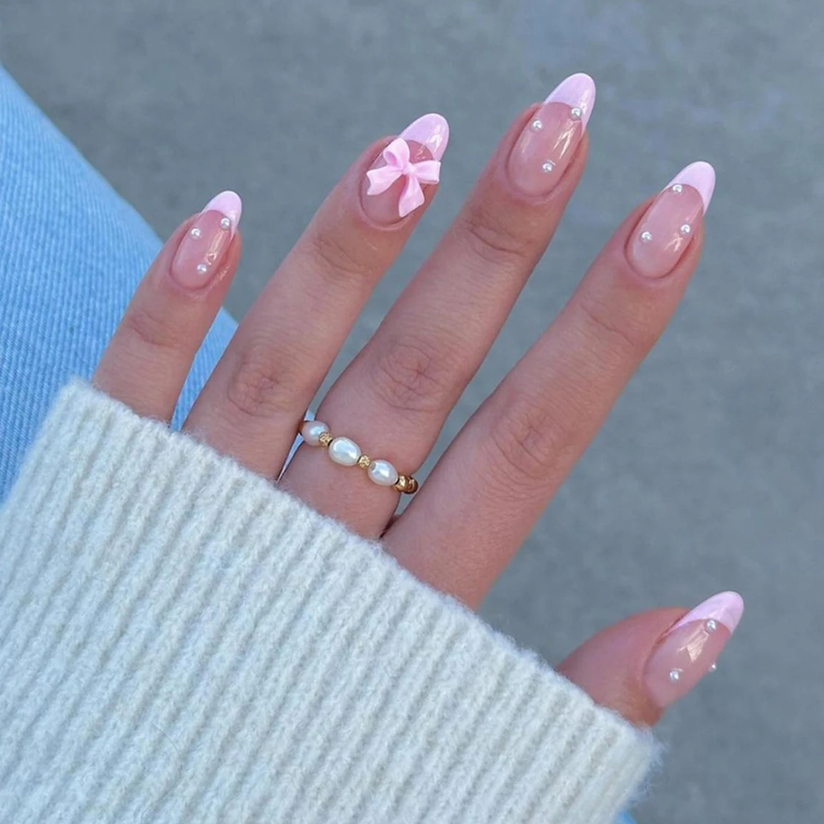 

New Arrivals 24Pcs Short Size French Water Droplet Pink Edges and Pearl Bows Girls Women Wearable Fake Nails Set