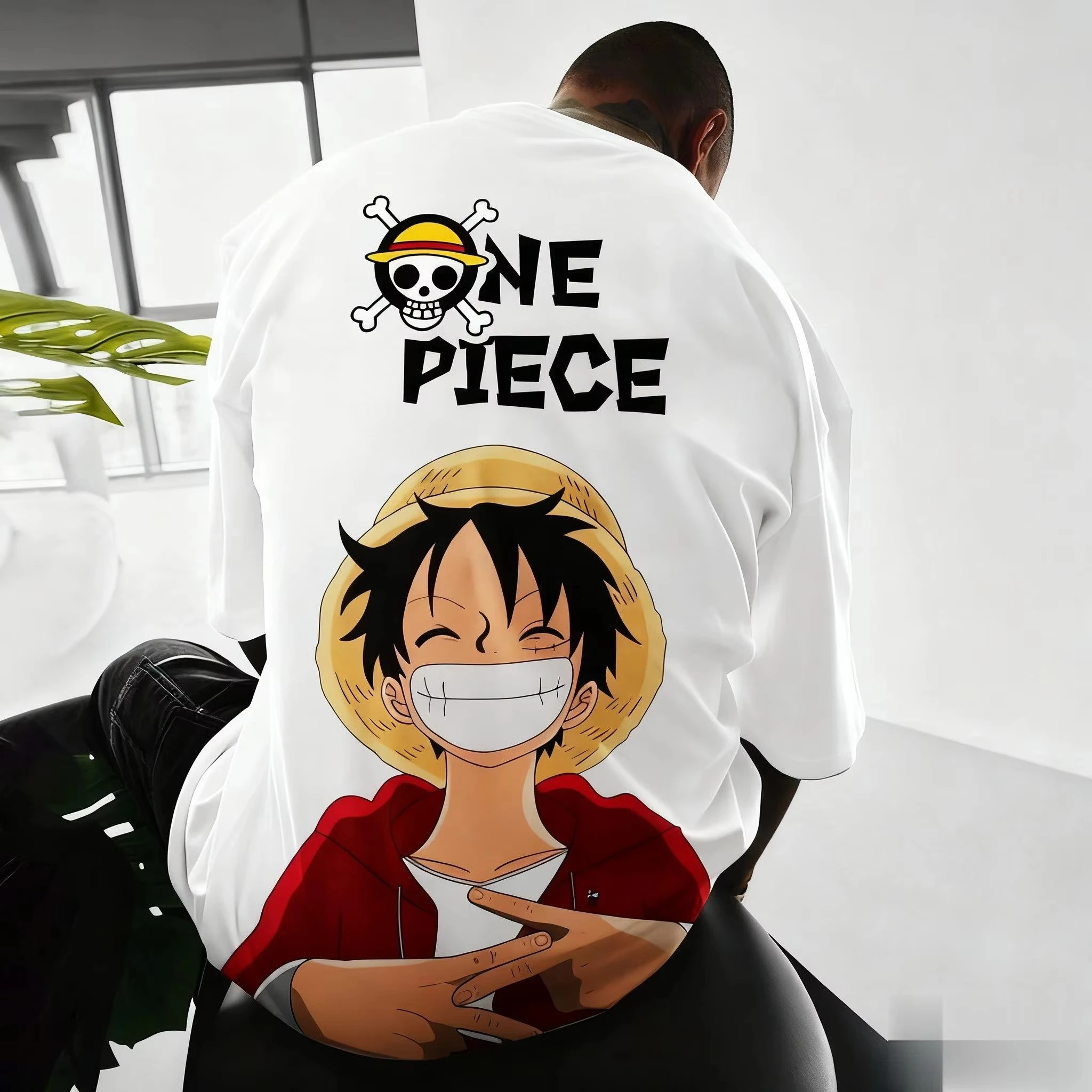 

One Piece Anime Luffy T Shirt Cotton Cartoon Short Sleeve Graphic Tee Summer Casual Top Men Women New Fashion Y2k Men's Clothing