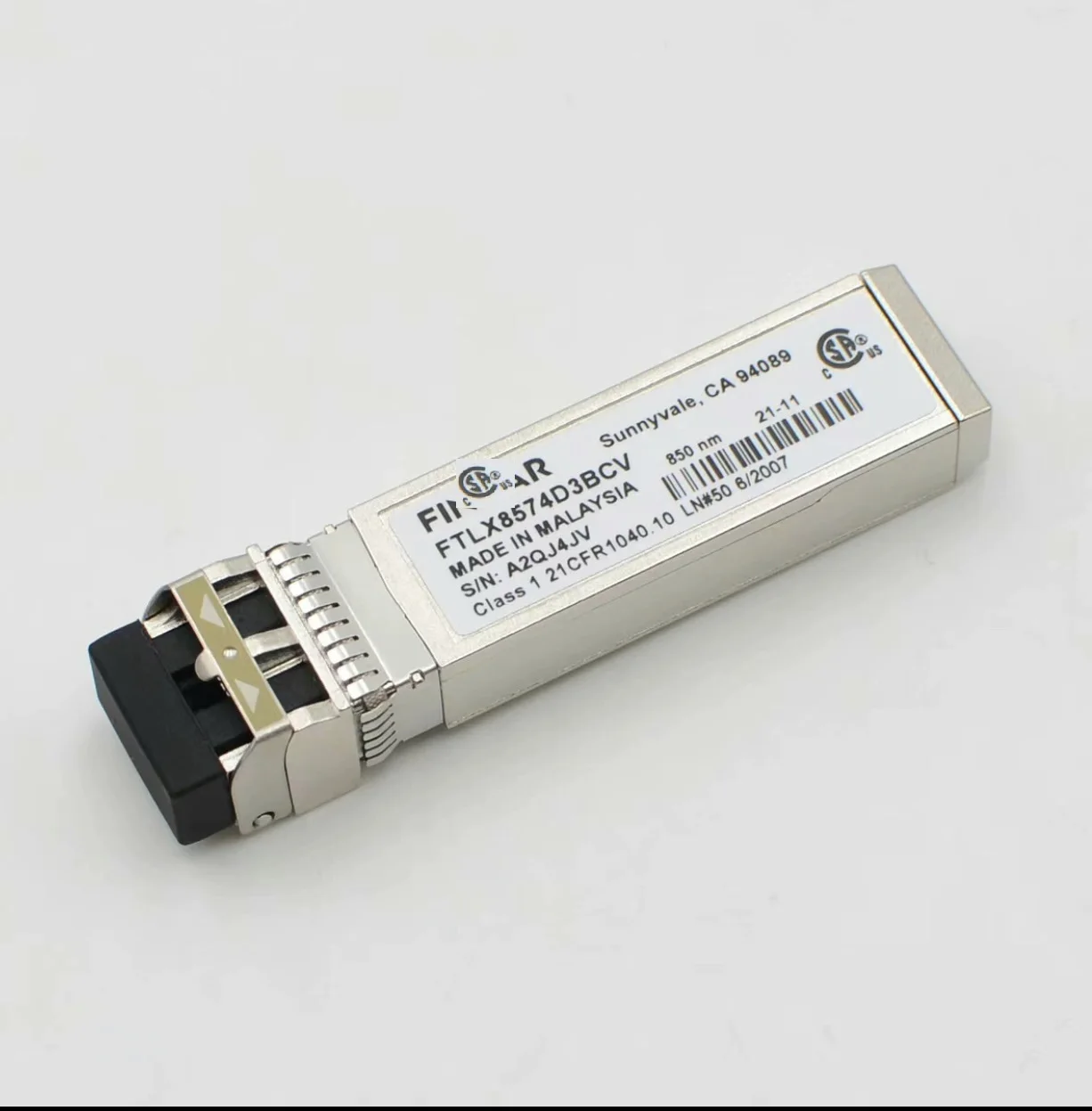 

FI-NI-SAR FTLX8574D3BCV 1G/10G 850nm 300M Multimode Datacom SFP+ Transceiver