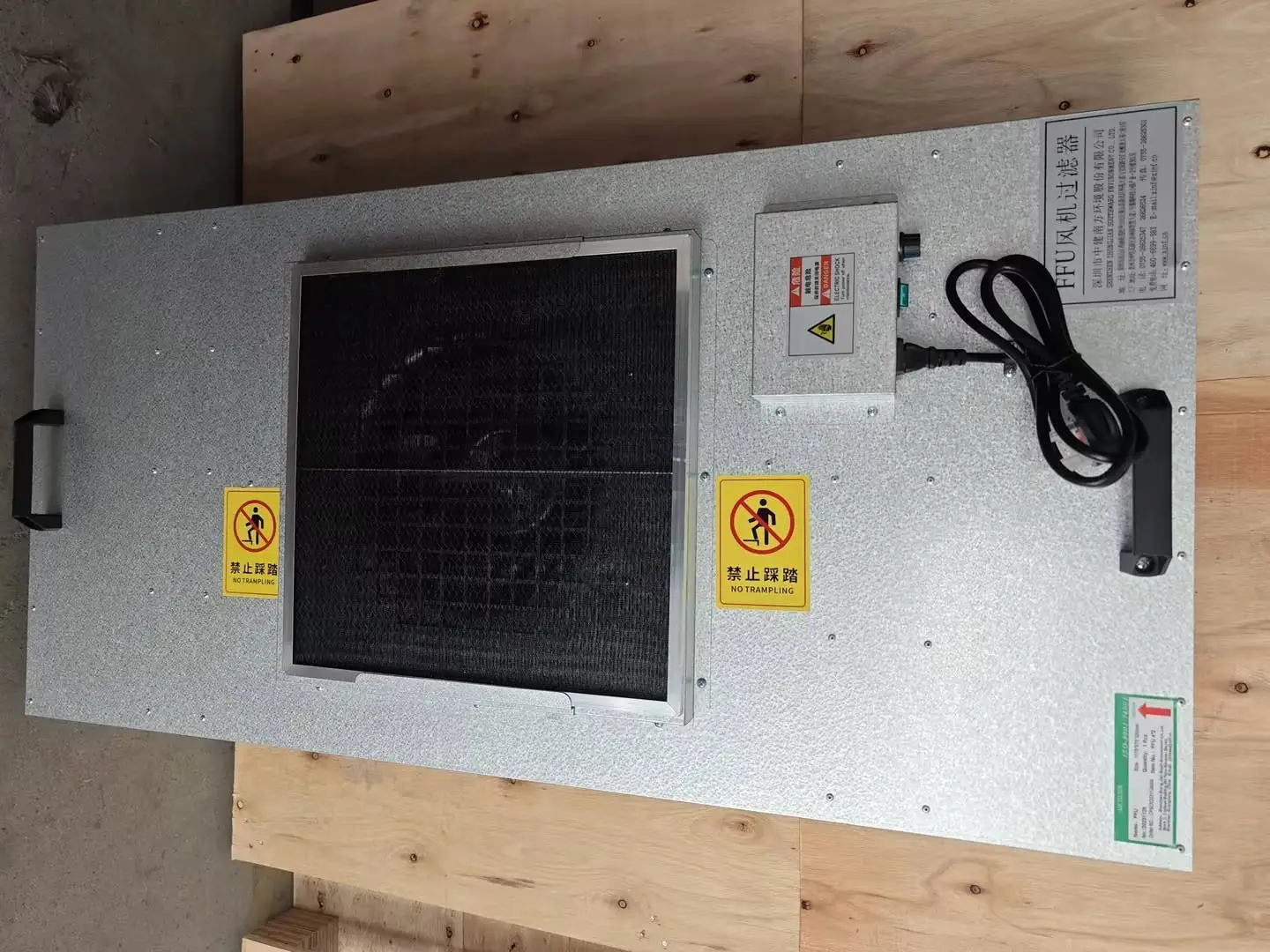 ISO9001 CE معدات الغرف النظيفة عالية الكفاءة FFU جهاز تنظيف الهواء مرشح صناعي مختبر علم الفطر