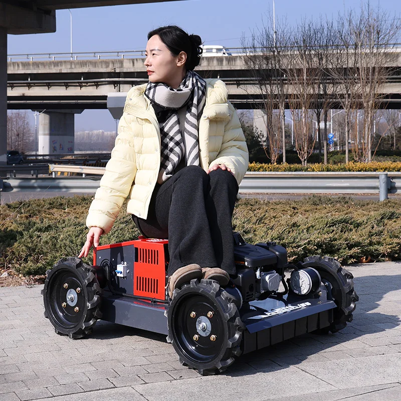 

Customized All-Terrain Slope Wheel Remote Control Lawn Mower Wholesale Bush Mower Shredder with Engine Core