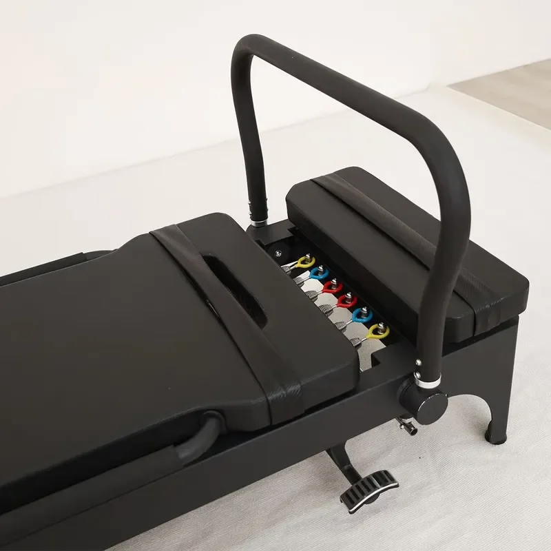 for Ergonomic Shape Strict QC Metal Reformer Pilates Machine High Weighing for Rehabilitation Center