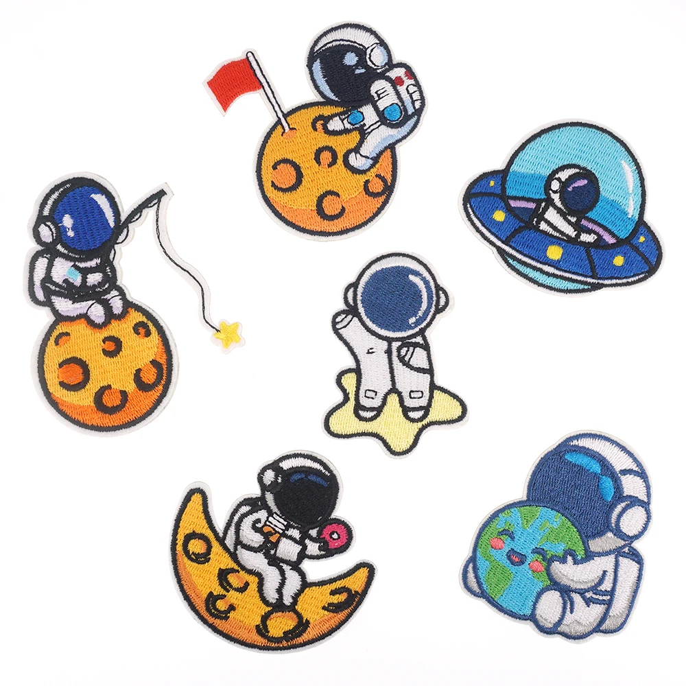 1 Piece Astronaut Embroidered Patch Spaceman Applique Self Adhesive Stick On Cosmonaut for Clothes Backpack Jeans Bag