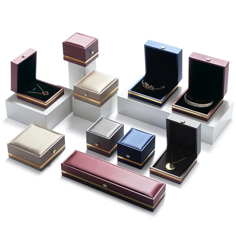 

Brushed leather gold edge jewelry storage box ring stud necklace pendant bracelet storage and display box