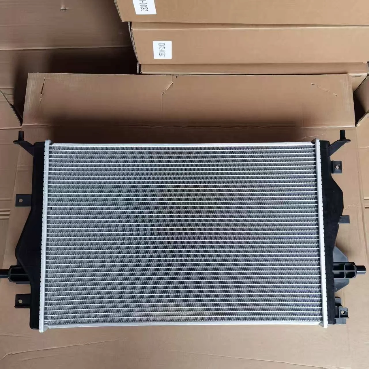 

Original Quality Auto Cooling Parts Engine Radiator OE 25310G2000 25310-G2000