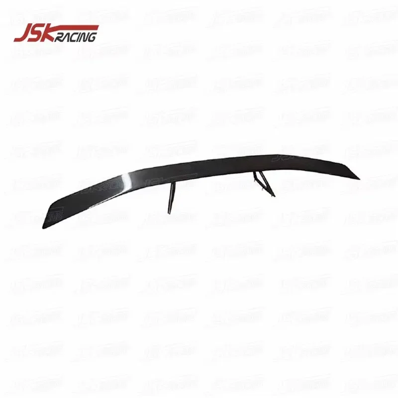NOVT Style Dry Carbon Fiber Rear Spoiler Rear Wing for 2019-2021 Ferrar F8
