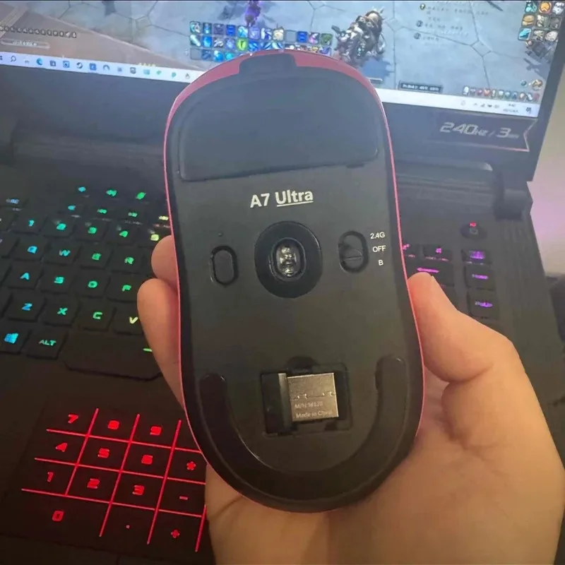 

Игровая мышь MCHOSE A7 Pro Ultra Series, Bluetooth, беспроводная, легкая, PAW3950, на заказ, 8K, эргономичный дизайн, доступ к ноутбуку