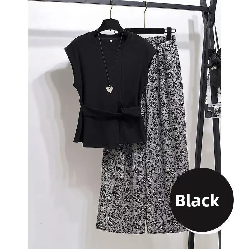 

Летний модный комплект из двух предметов: топ без рукавов и широкие брюки с цветочным принтом, повседневная спортивная одежда.