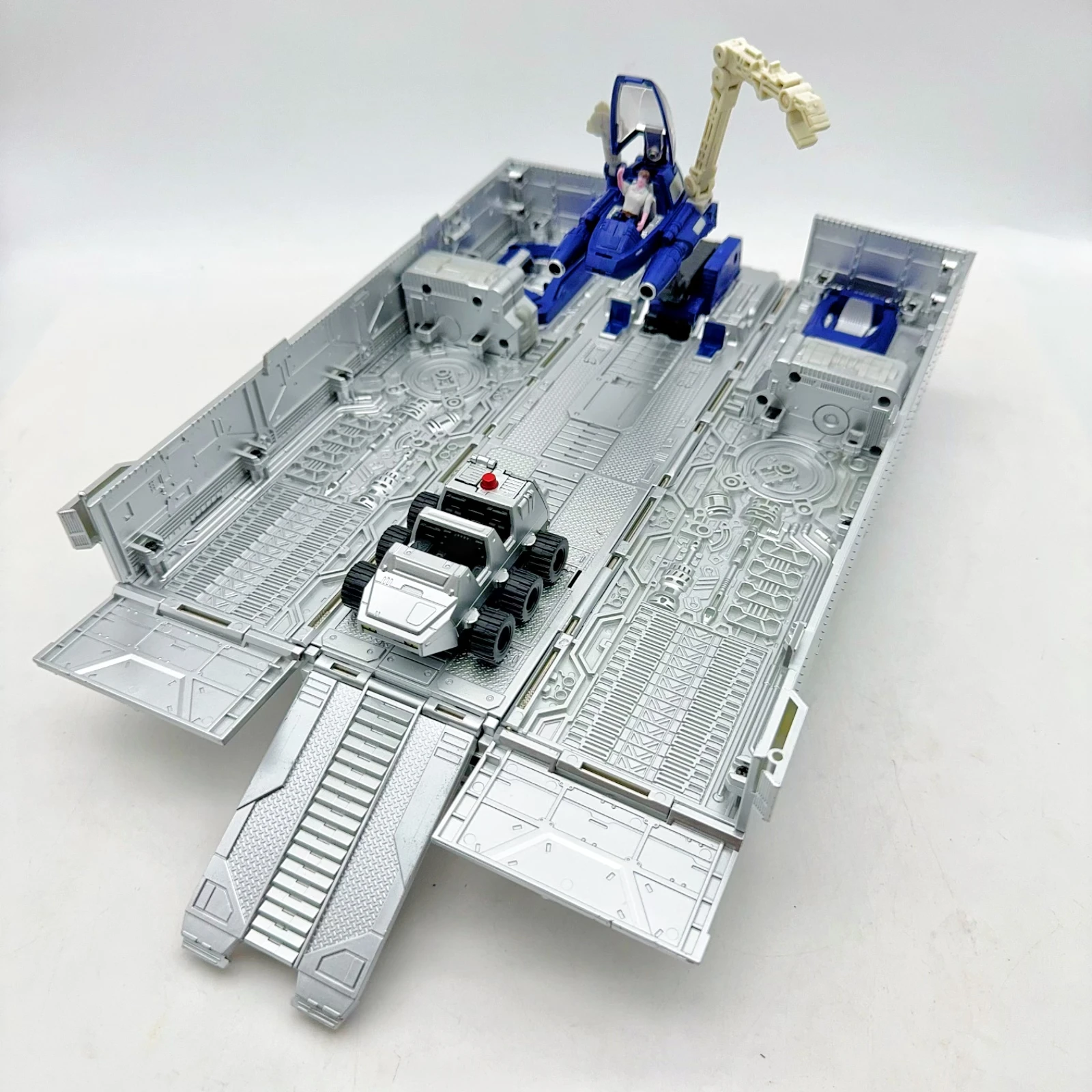 KBB-アニメトランスフォーメーションおもちゃ,合金バージョン,autobot,Mp10-Carriage,アクション映画フィギュア,ギフトボックス,mp10v