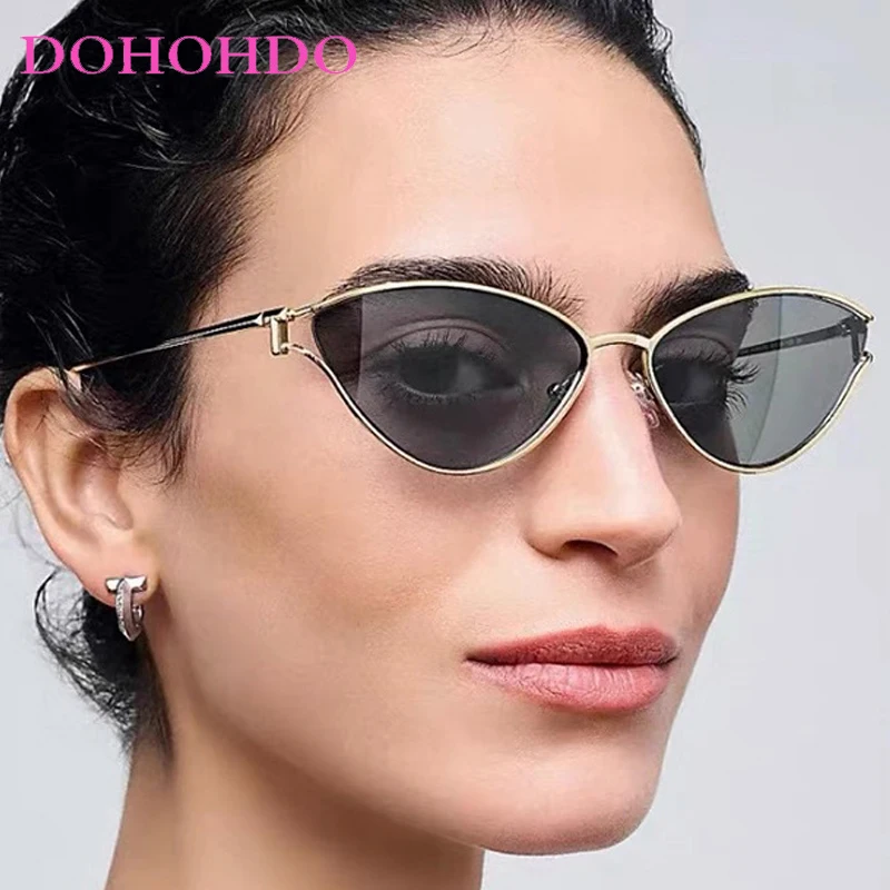 

2025 Fashion Y2K Metal Cat Eye Women Sunglasses New Trendy Vintage Punk Men Sunglass Outdoor Travel Eyewear Ladies Lentes UV400