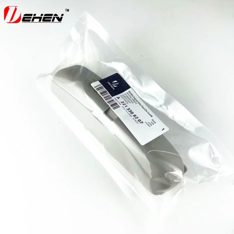 For Mercedes Benz C E GLC GLE GLS S A B GLK GLA CLS GLB S EQC Class W205 W213 Accessories Car Sunglasses Box Glasses Case Holder