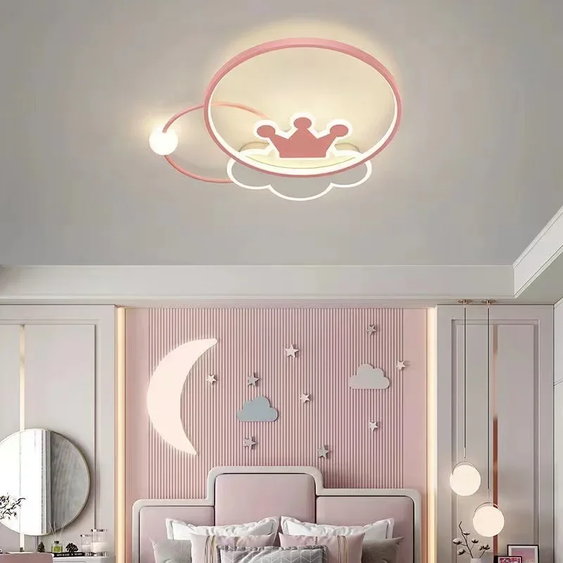 Moderne LED Deckenleuchte Kinder Schlafzimmer Lampe Wohnzimmer Esszimmer Wohnkultur Niedliche Krone Deckenleuchter Innenbeleuchtungskörper