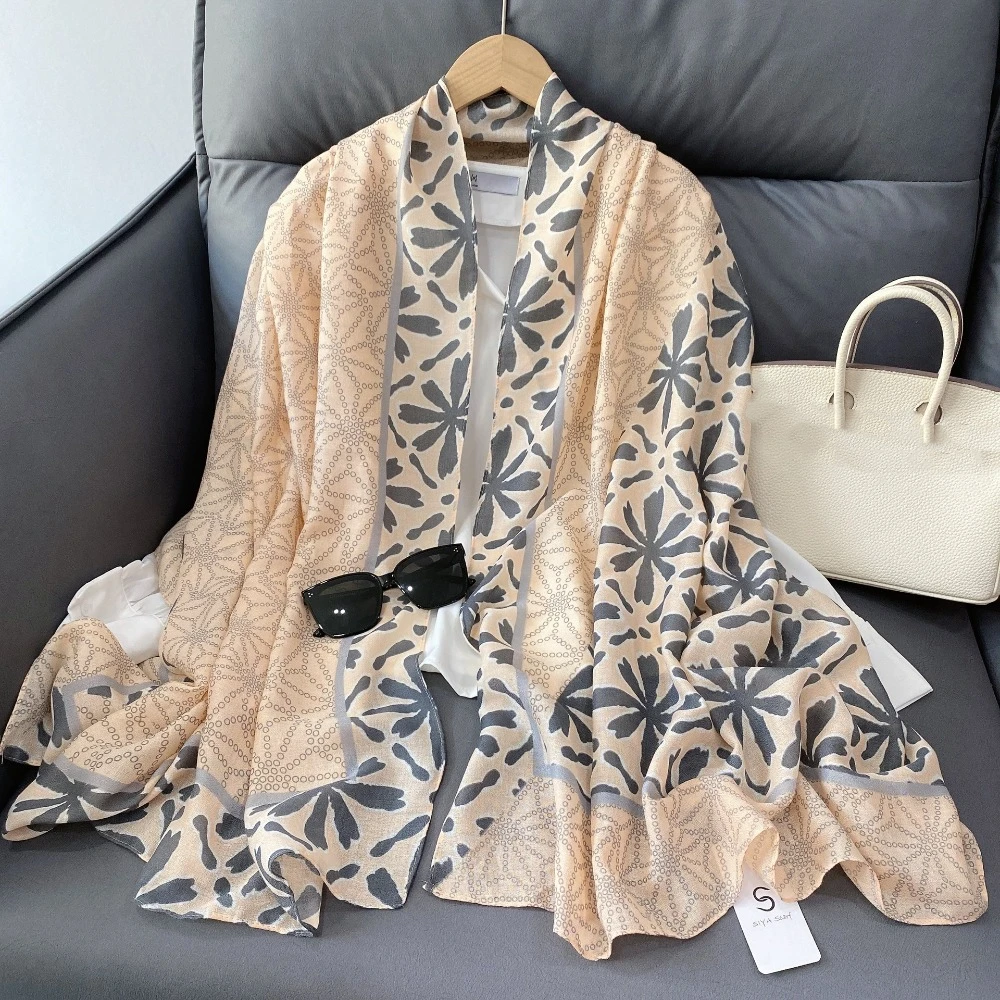 

Breathable Spring Silk Scarf Long Sweat-absorption Ethnic Style Yarn Shawl Sunscreen Quick-drying Big Pattern Headscarf Beach
