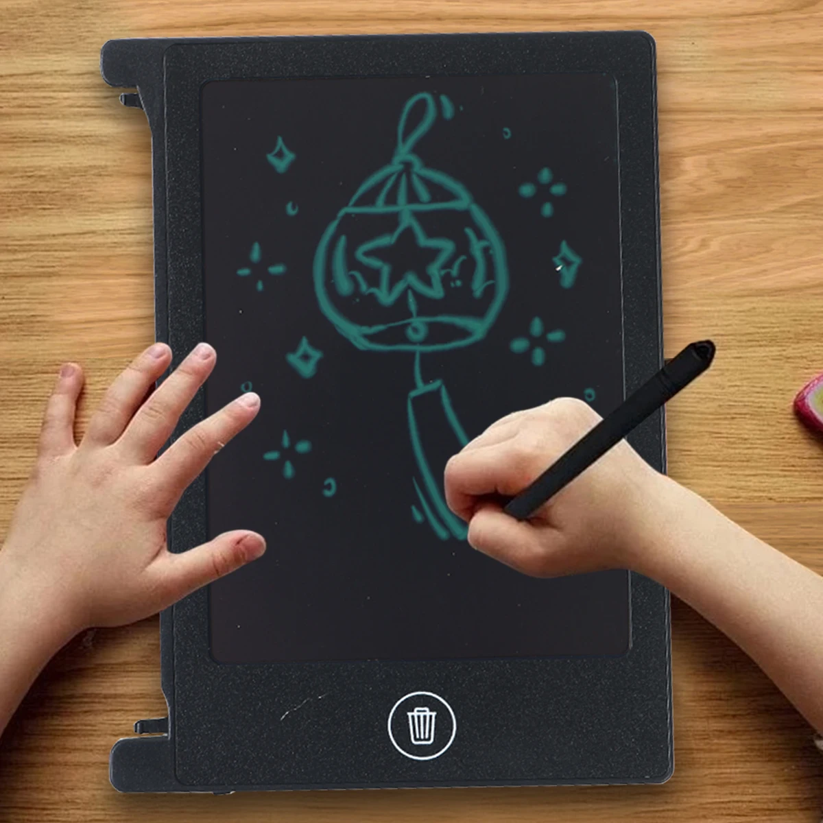 

4.4/8.5 Inch LCD Drawing Board Writing Tablet Digit Magic Blackboard Art Painting Tool Kids Toys Brain Game Child's Gift