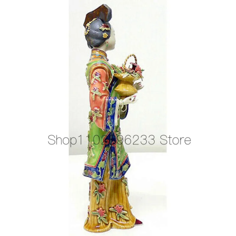 Traditional Chinese Lady - Shiwan Chinese Wucai Porcelain Ceramic Lady Figurine