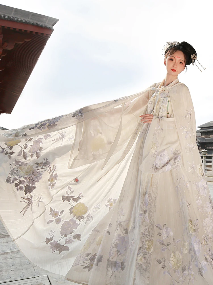 

Оригинальный белый женский костюм Hanfu с тяжелой вышивкой, традиционный длинный плащ с цветочным принтом, весна 2020, коллекция из полиэфирного волокна