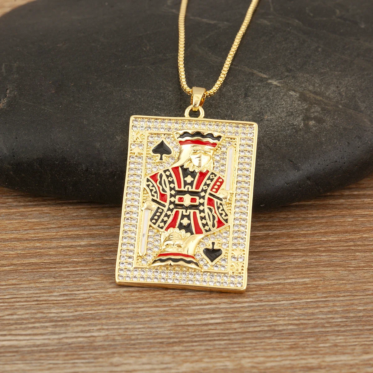 colar-com-pingente-de-carta-de-baralho-nidin-iced-out-spade-k-para-mulheres-e-homens-colares-de-rei-de-poquer-esmaltados-joias-de-zirconia-estilo-hip-hop-presente