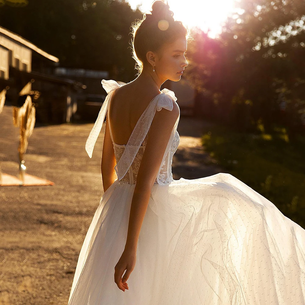 Elegant Bohemian A-Line Dot Tulle Wedding Dresses White Sweetheart Sequined Appliques Lace Bridal Gown Backless Vestido De Noiva