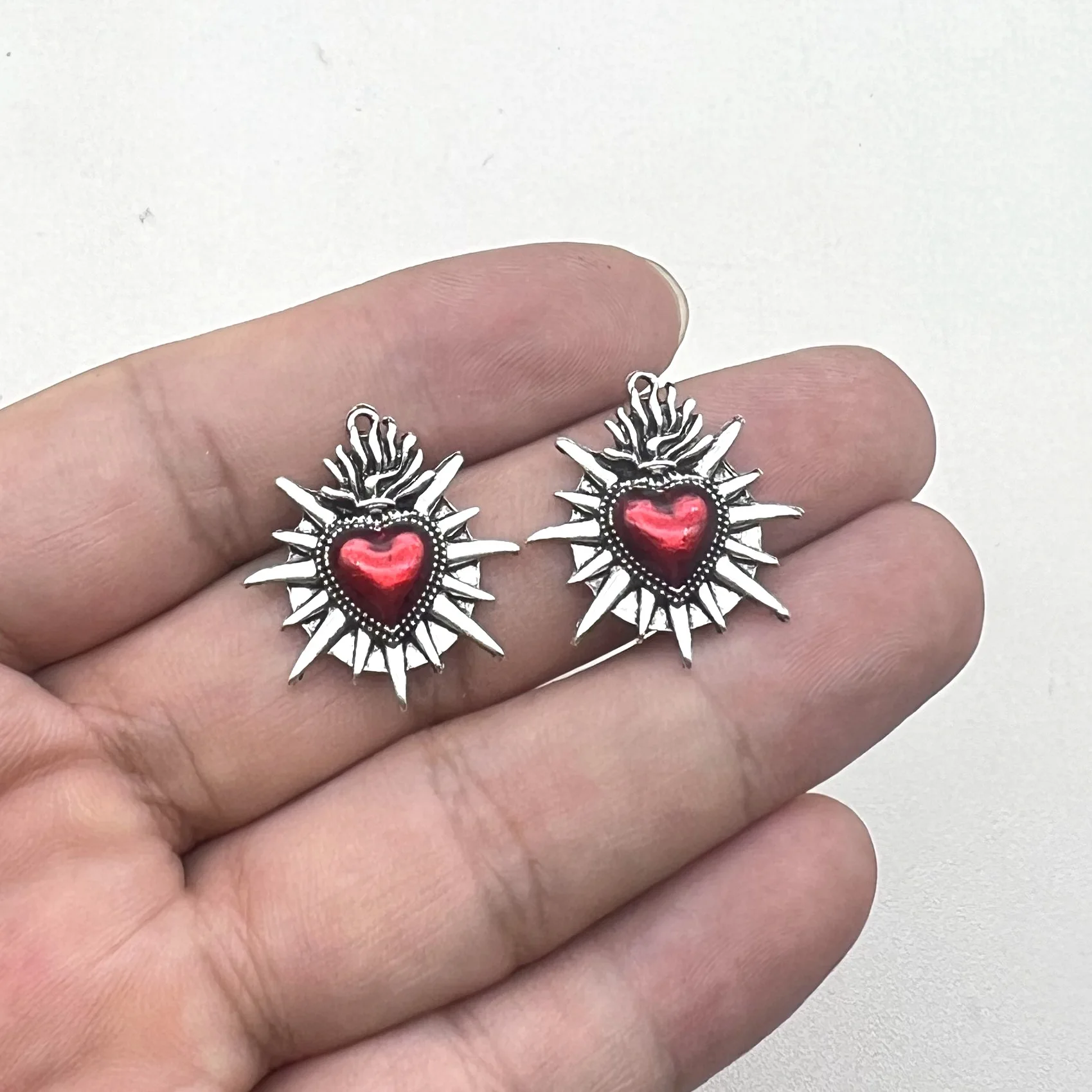 10Pcs Retro Thorn Sacred Heart Charms Alloy Pendent For Jewelry Make Diy Bracelet Necklace Earring Handmade Accessories Supplies