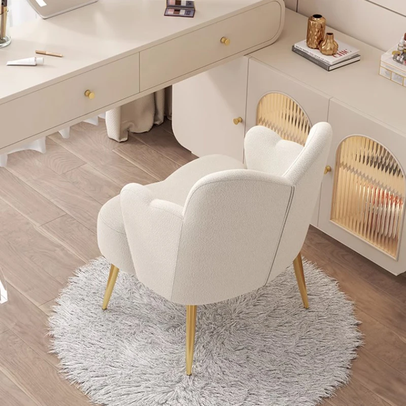 Bedroom Nordic Makeup Stool Simple Princess Lazy Mobile Vanity Chair Modern White Tabouret Coiffeuse Furniture Living Room