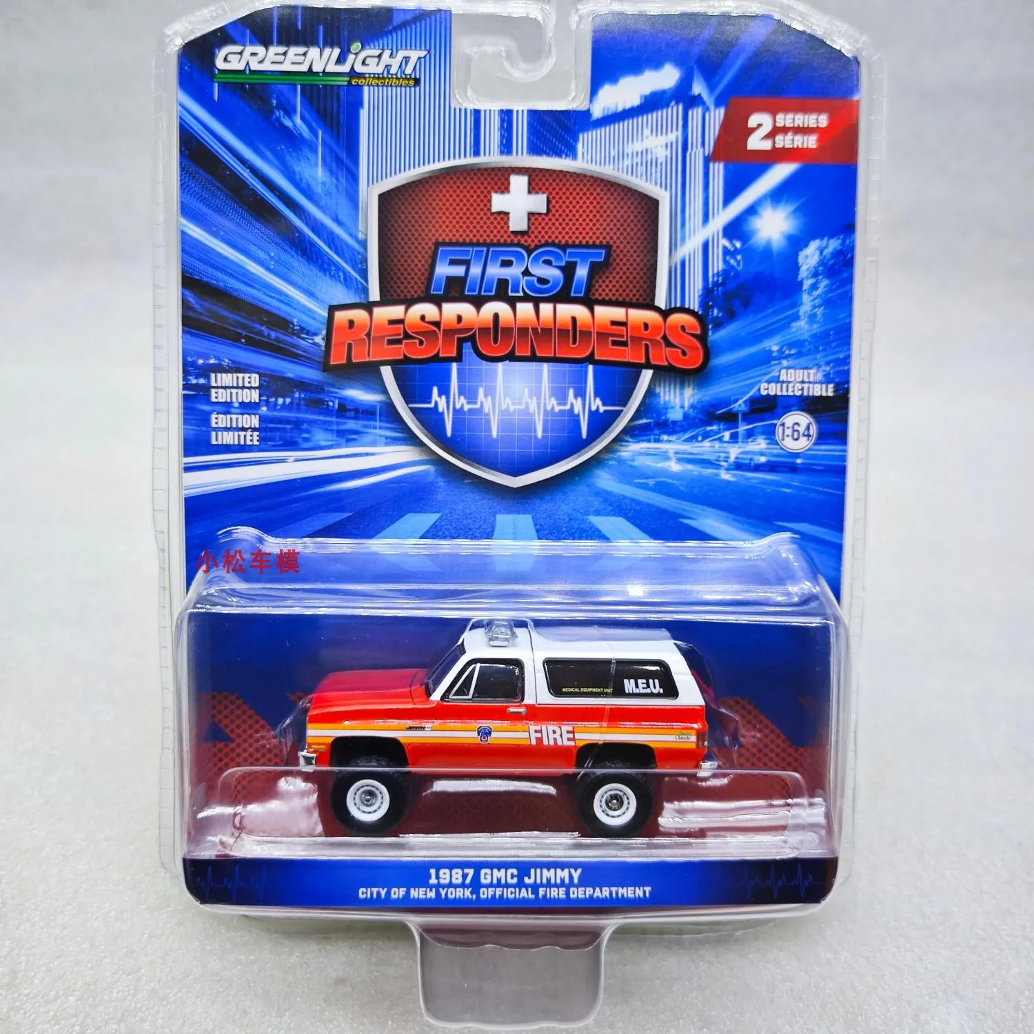

Green Light 1:64 1987 GMC Jimmy-FDNY New York City Official Fire Department Alloy car model high detail decoration ornament gift