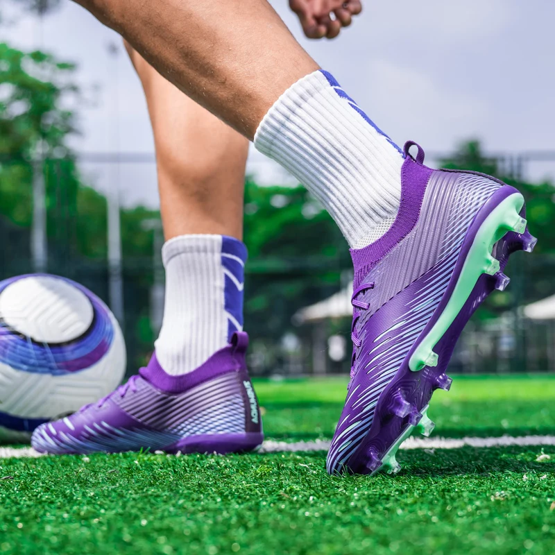 

Teen Low Top Soccer Training Boots Soft Padded Insole Non Slip Durable Studs Breathable Outdoor Field Competition Shoes