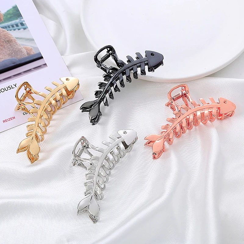 Large Metal Hair Claw Clip Fish Bone Irregular Hairpins Punk Style Silver Hair Claws Barrettes Women HairClips Hair Accessories