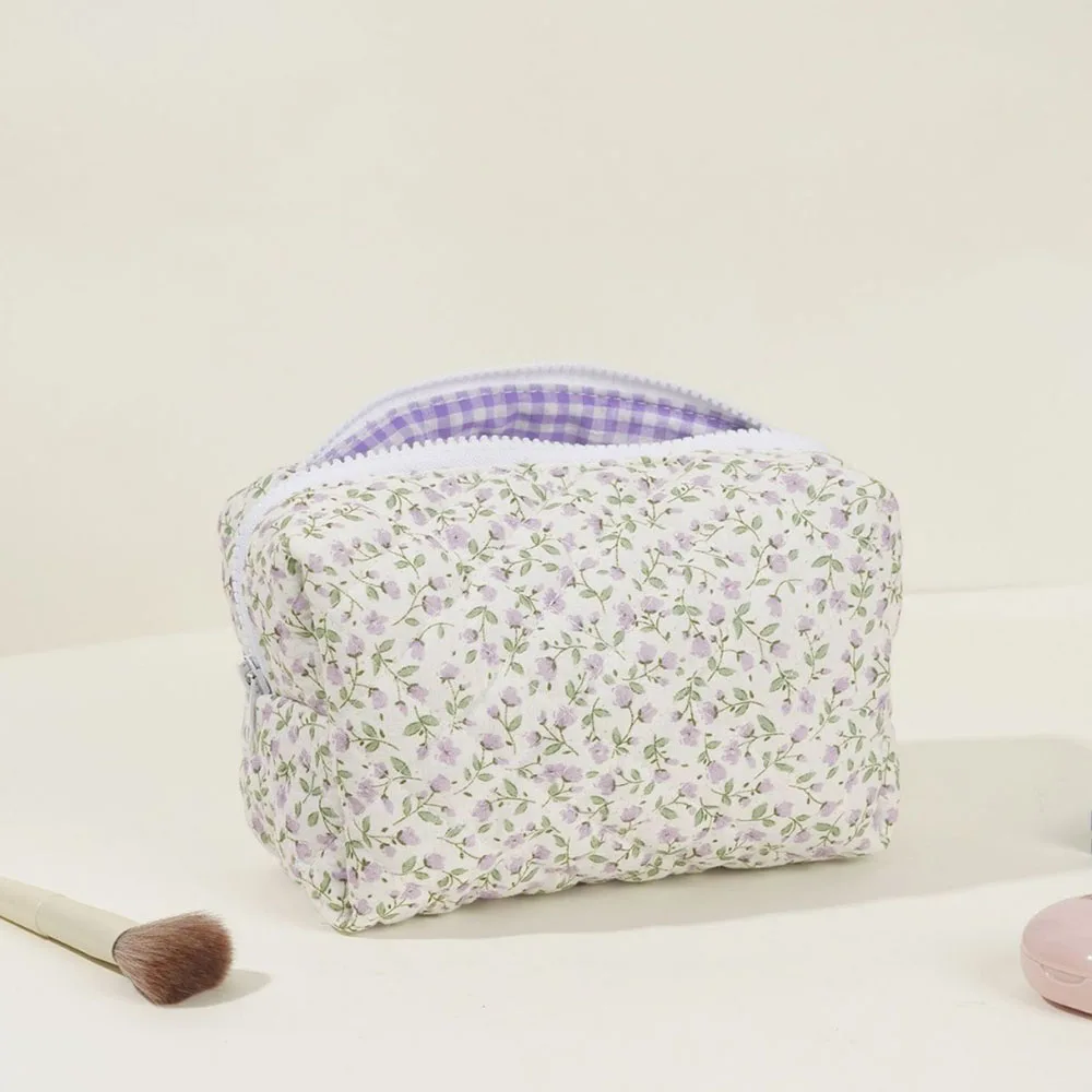 Storage Organizer Floral Puffy Quilted Makeup Bag Flower Printed Cosmetic Pouch Large Travel Cosmetic Bag Makeup Accessory