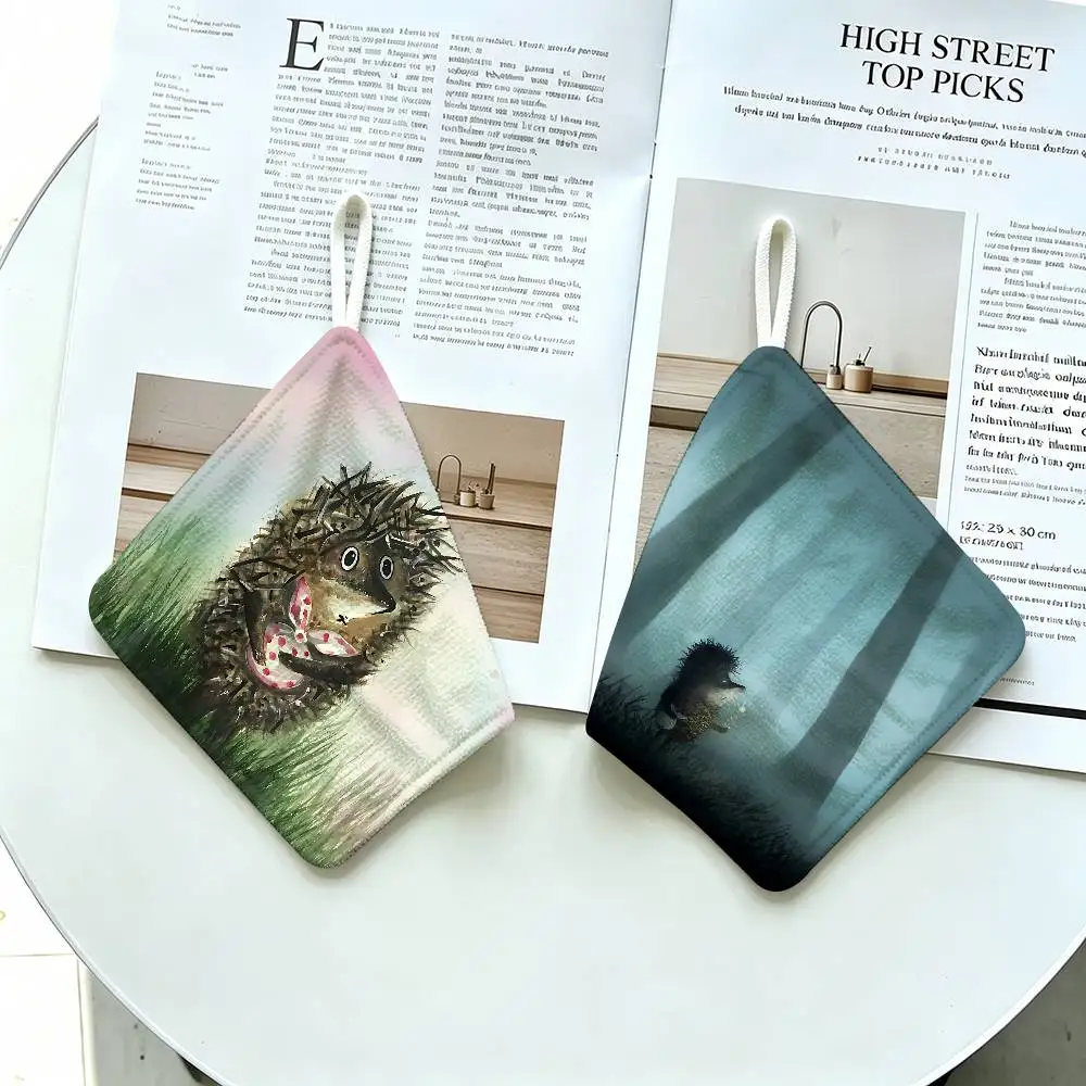 H-Hedgehog in the fog Multi-scene Polyester Cotton Towel, Hanging Hand Wiping Cloth for Kitchen Bathroom Hotel