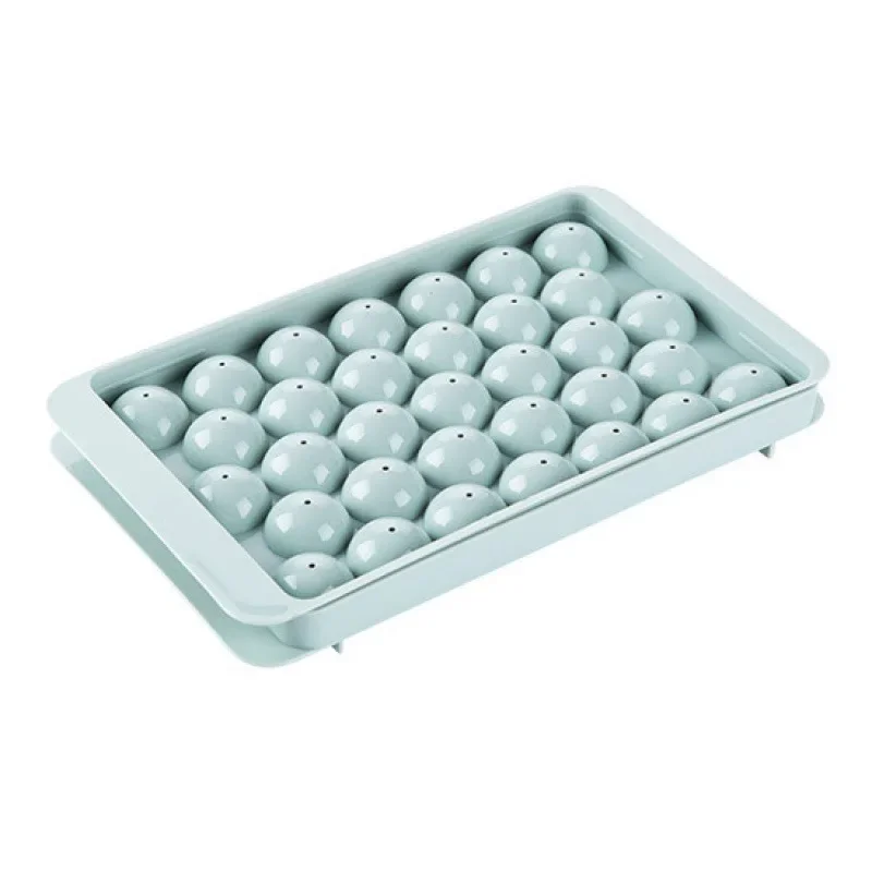 Round Ice Ball Mold with Cover Reusable Plastic Freezer Tray for Crystal Clear Cocktail Ice Spheres Drink Chilling Accessory