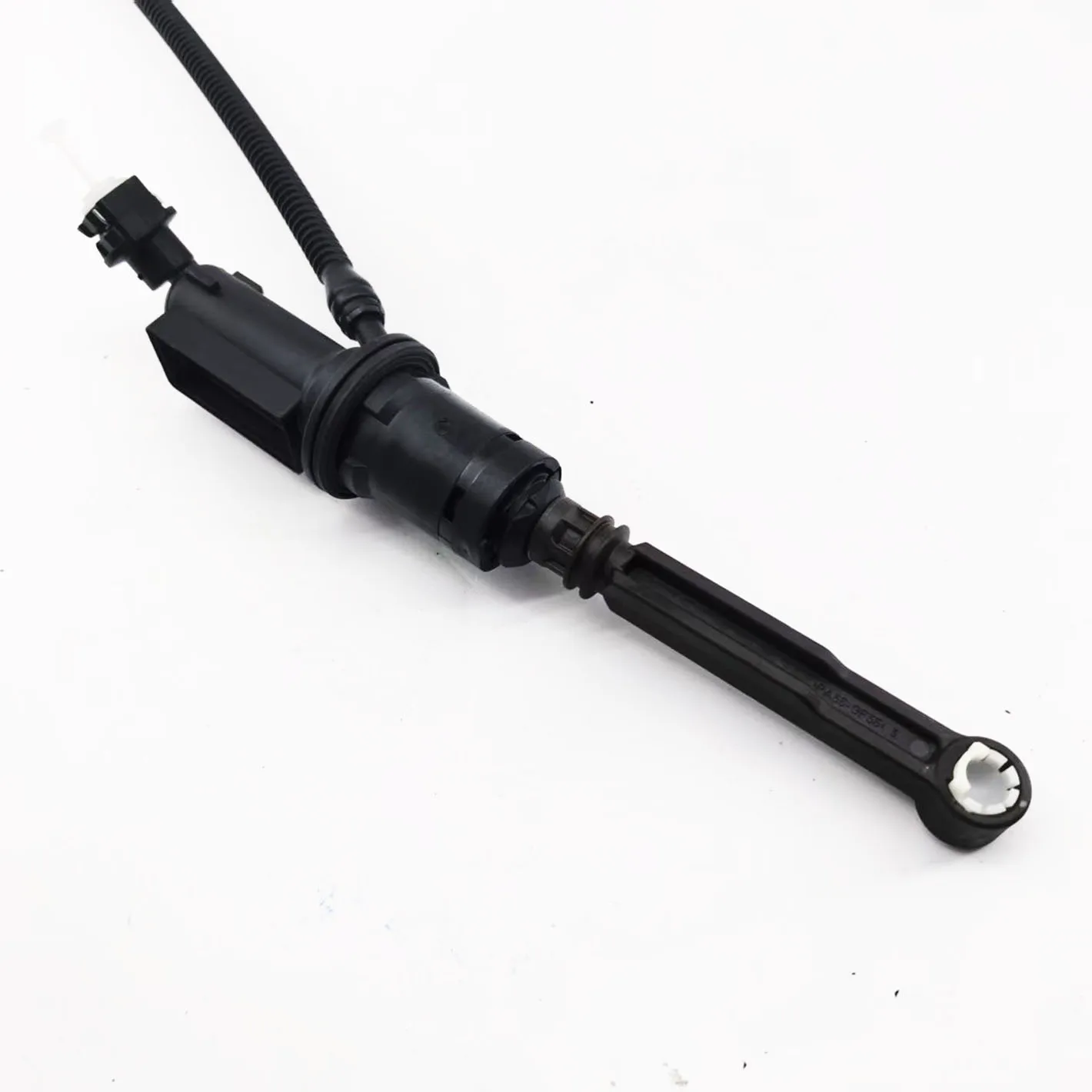 

9689016580 Clutch master cylinder for Peugeot 3008 3008 Chine 308 5008 Partner (B9) Partner Tepee (B9) RCZ Citroen C4 C4 PICASSO