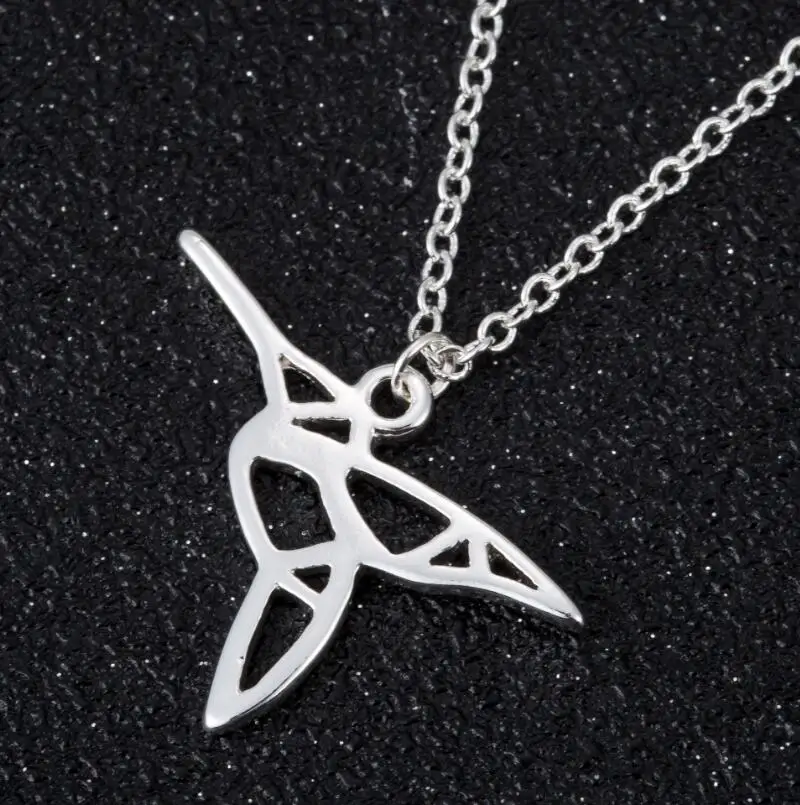 Shuangshuo Classic Origami Hummingbird Stainless Necklace for Women Hollow Animal Fashion Jewelry Accessories Holiday Gifts  ﻿