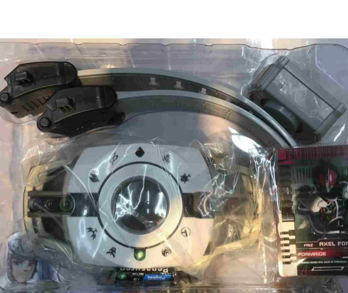 

In Stock KO Version White Rider Transformation Belt Card Driver Locust Toy Collection