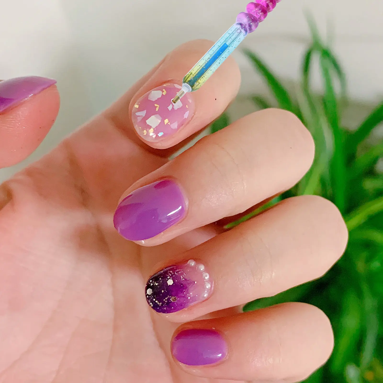 

4Pcs Dotting Pen Nail Art Point Drill Creative Manicure Tool DIY Nail DIY Painting Gems Picking Diamond Picker