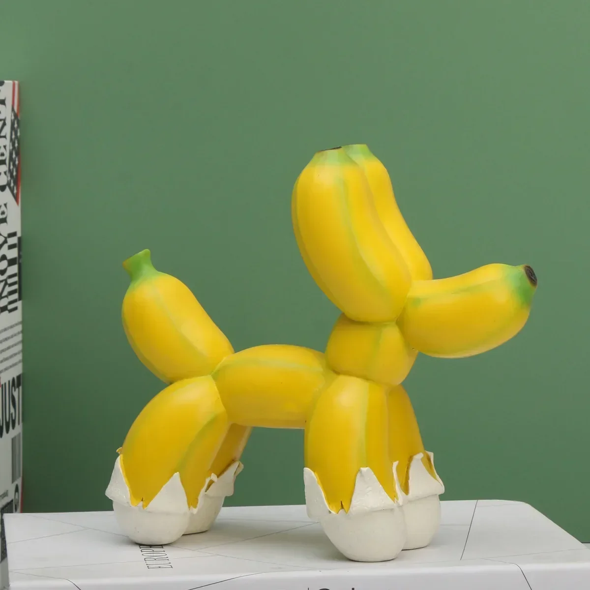 

New Resin Banana Balloon Dog Sculpture Animal Decor Statues Modern Art Crafts Figurines for Interior Living Room Home Decoration