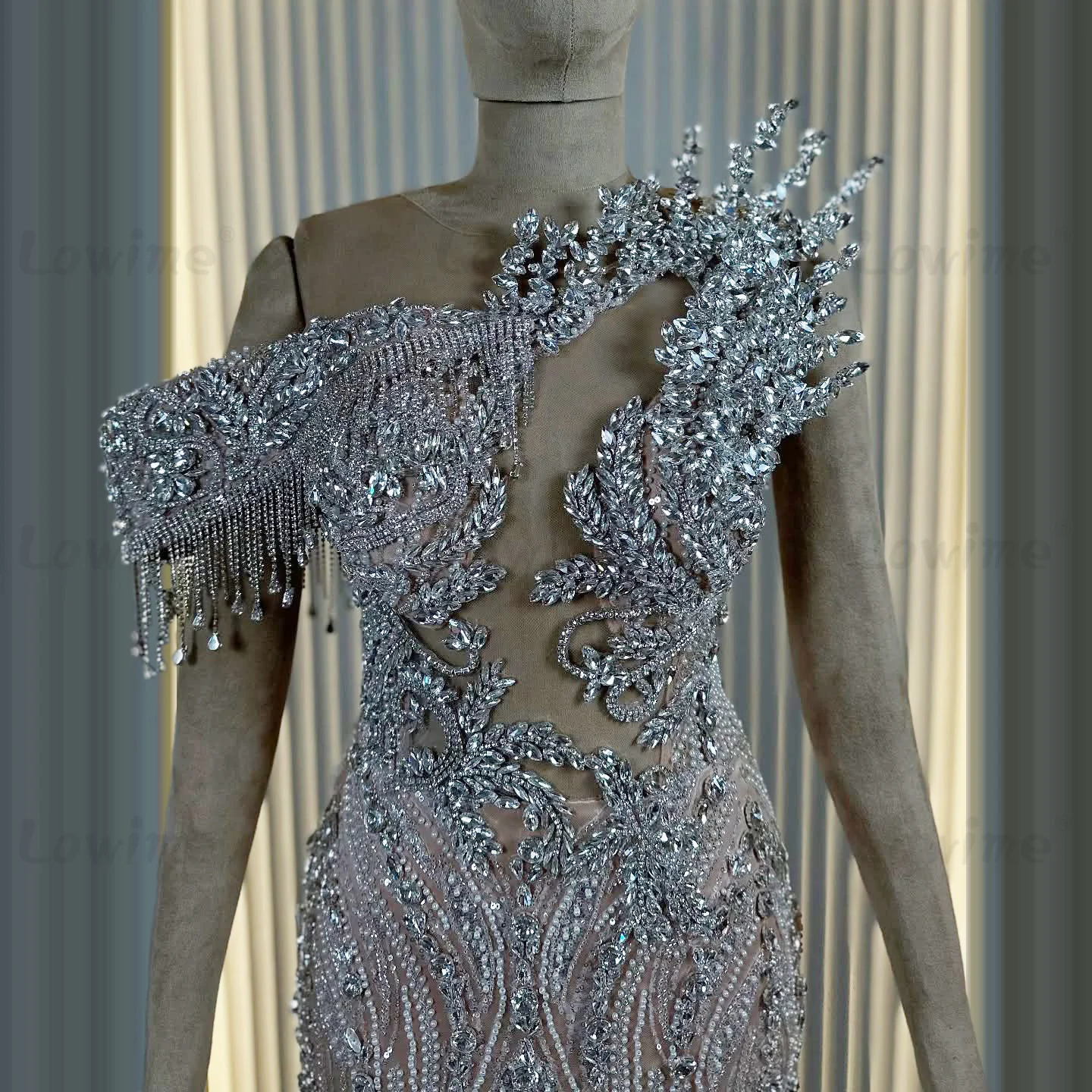 

2026 Dark Champagne Sheer Neck Arabic Evening Dresses Customized Crystals Beaded Formal Dinner Party Prom Gowns With Tassels