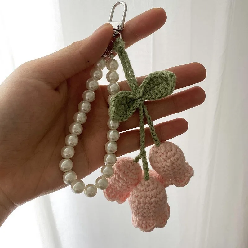 Fashion Handmade Flower Knitted Keyring Women Crocheted Wool Flower Leaf Bag Pendants Car Pendants Fresh Handbag Charms Gifts