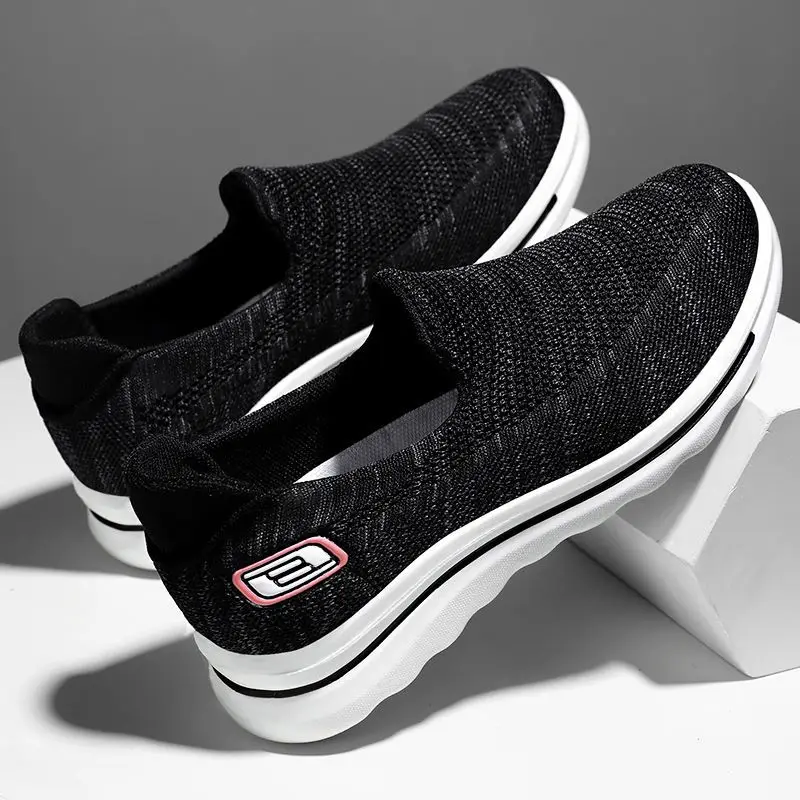 Tênis Flying Weave para mulheres, super leves, confortáveis sapatos vulcanizados, tênis respiráveis de malha feminina, verão