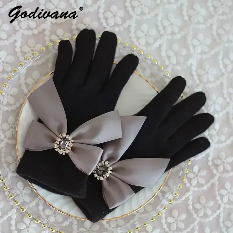 Japanese Lolita Bowknot Rhinestone Winter Wool Gloves Cute Girl Warm Woolen Driving Gloves Cashmere Women Gloves