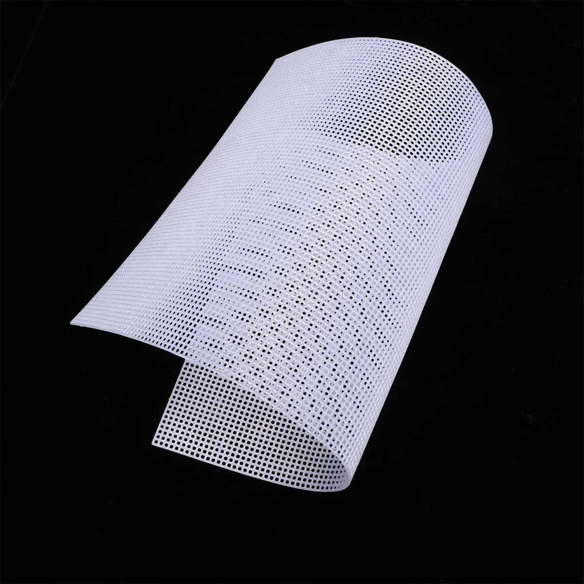 

5Pcs Premium Plastic Mesh Sheet Multi-Purpose DIY Cuttable for Fish Tank Lining Board Woven Bottom Easy to Store White