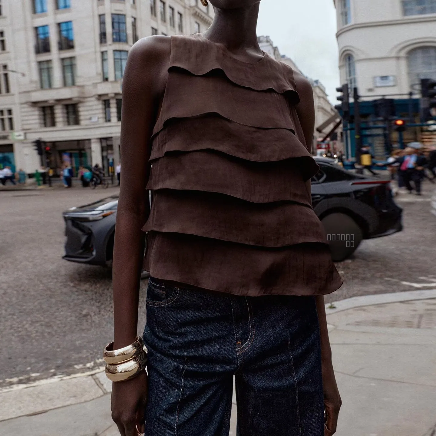 Z feminino redondo Ne Svel seda cetim sensação babado bainha top casual sle slim fit agasalhos regular fino