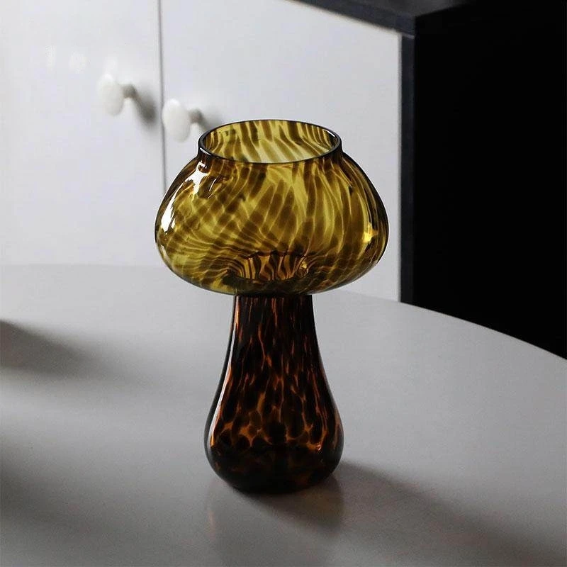 

Cute Amber Leopard Mushroom Glass Cup Goblet Beauty Cocktail Cup Beverage Cup Vintage Cup Coffee Milk Glass Cup
