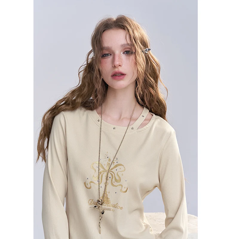 ELFSACK Women Y2K Long‑Sleeve Tee with Cutout Shoulder & Bow Graphic Print, Slim Ribbed Cropped Fall Casual T‑Shirt Top