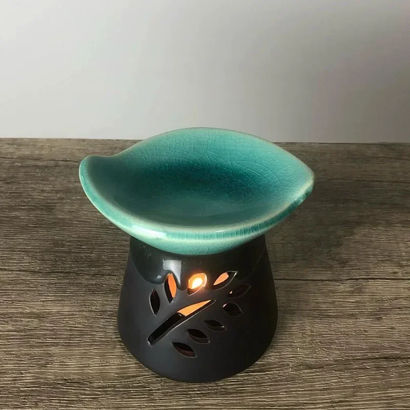 Pocelain Exquiste Hollow Aroma Burner Leaf Shape Essential Oil Lamp Candle Holder Indoor Bedroom Home Decor