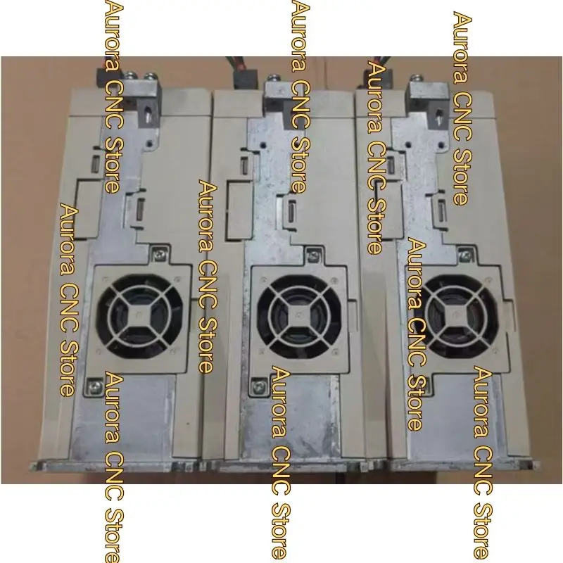 Second hand SGD7S-7R6A10A002 1KW servo drive tested OK and shipped quickly