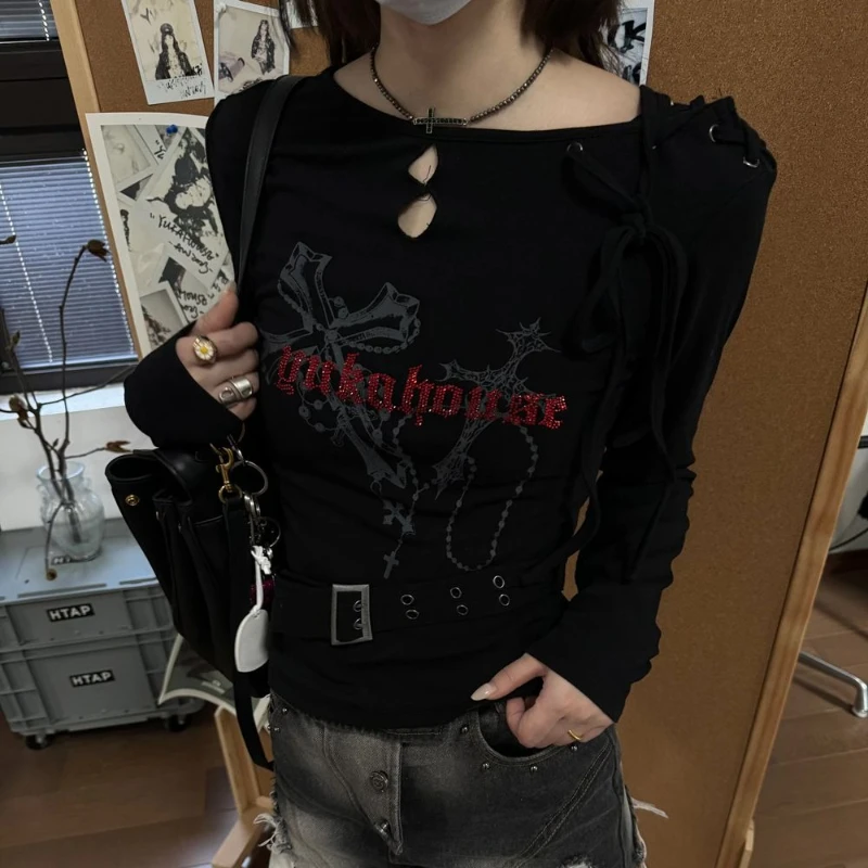 

Y2k Эстетическая американская винтажная футболка в стиле панк женская черная тонкая сексуальная дизайнерская укороченные топы Harajuku Goth Letter гранж ретро уличная одежда